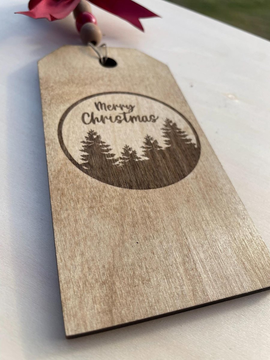 Personalized Stained Wooden Christmas Gift Tag - Tree Landscape